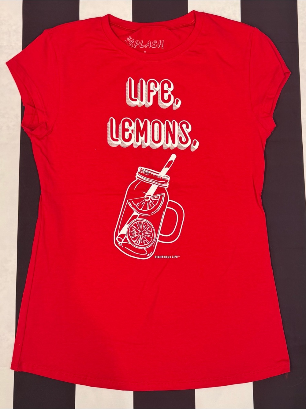 Splash Red Graphic 'Life, Lemons' Short Sleeve Tee